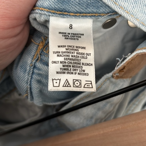 Aero women’s shorts mom short high waisted light wash distressed size 8 - Picture 7 of 7